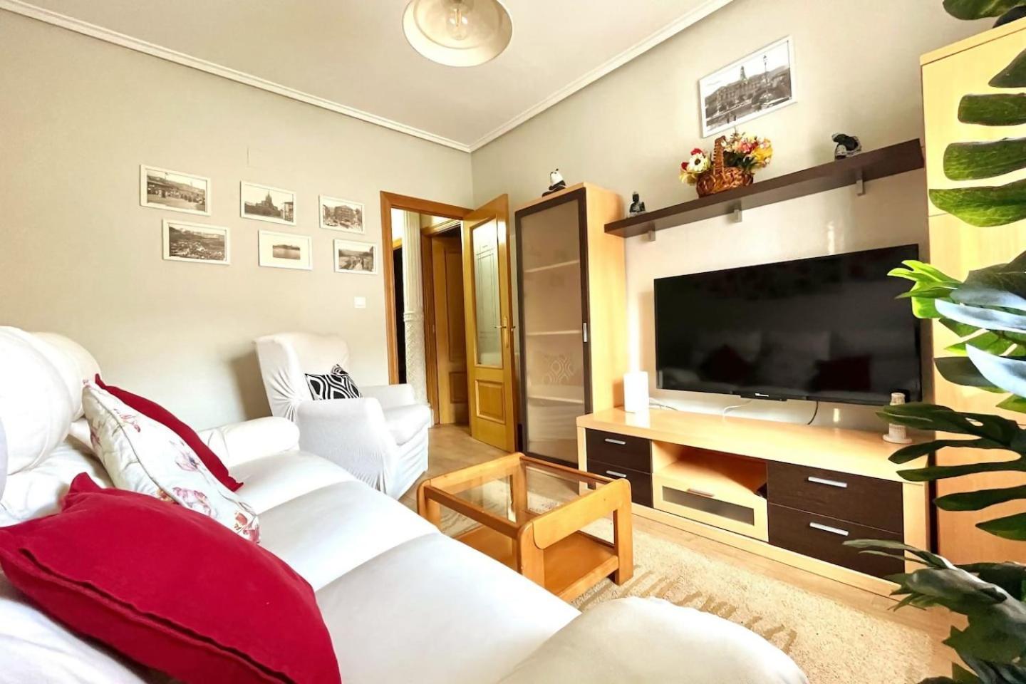 Tranquilo Apartamento Cerca Del Casco Viejo Bilbao Luaran gambar